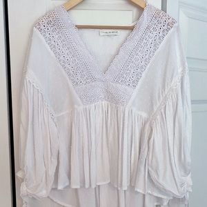 Blouse with Lace Neckline and Balloon Sleeves